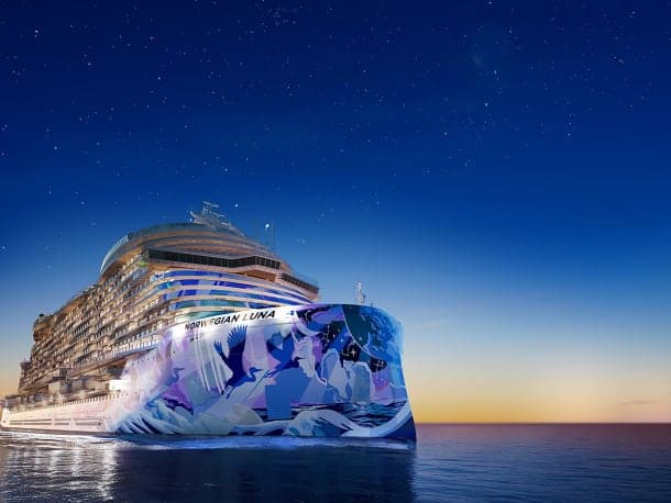 Norwegian Luna
