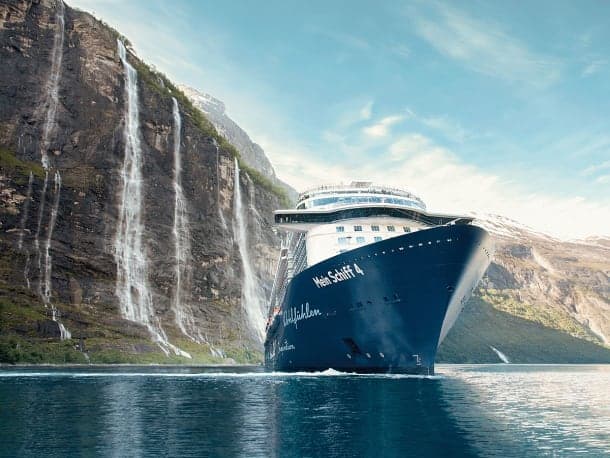 Mein Schiff 4