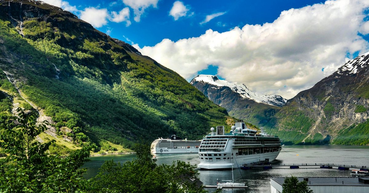 Postschiffroute Norwegen 2026: 14 Tage ab 2.124 €